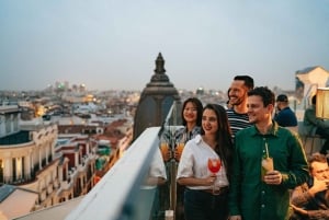 Madrid: Guided Tapas and Wine Tour with Terrace Visit