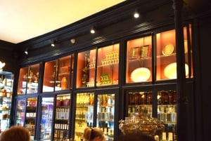 Madrid: Visita Guiada por Restaurantes Centenarios con Cena de Tapas