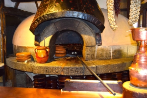 Madrid: Visita Guiada por Restaurantes Centenarios con Cena de Tapas