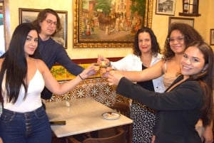 Madrid: Visita Guiada por Restaurantes Centenarios con Cena de Tapas