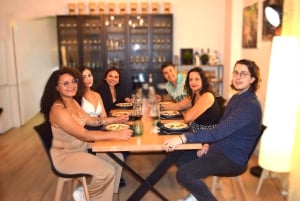 Madrid: Visita Guiada por Restaurantes Centenarios con Cena de Tapas