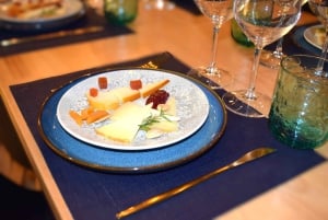 Madrid: Visita Guiada por Restaurantes Centenarios con Cena de Tapas