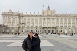 Madrid: Guided Tour of the Royal Palace & Almudena Cathedral