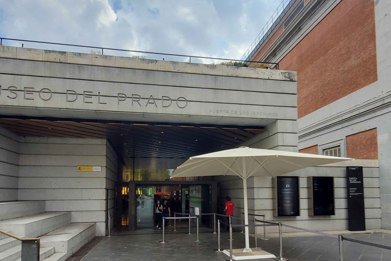 Madrid: guided visit of the Prado Museum with a native Italian-speaking tour guide