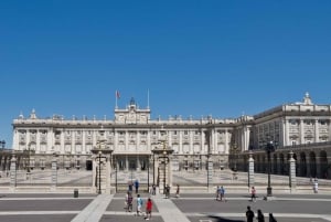 Palacio Real de Madrid: Guidet 1,5-times rundvisning