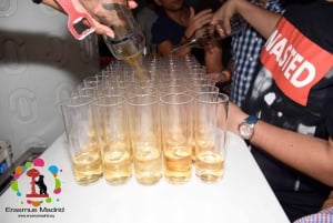 Madrid After Dark: VIP Crawl + Beers+ Top Clubs