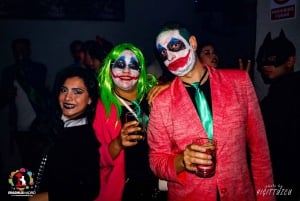 Хэллоуин в Мадриде: безумный тур по барам с открытым баром и пивом