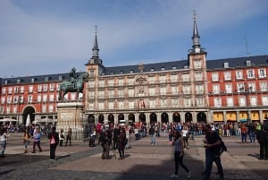 Madrid: Hapsburgs and Royal Palace Guided Tour