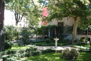 Madrid: Skjulte perler og hemmeligheder Vandretur i lille gruppe