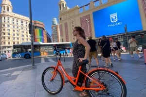 Madrid: lo más destacado en bicicleta o bicicleta eléctrica, tour de 1,5 horas con guía