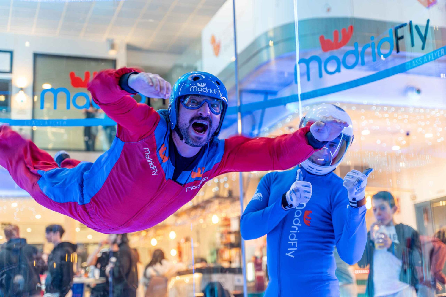 Madrid: Indoor Skydiving Experience
