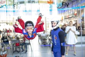Madrid: Indoor Skydiving Experience
