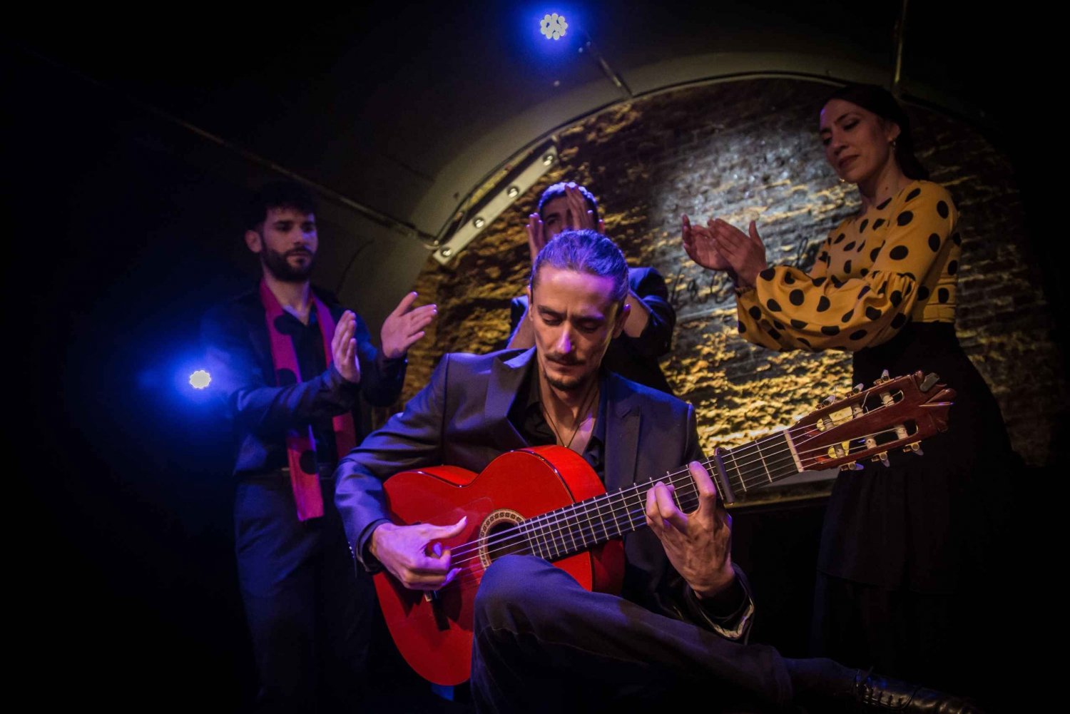 Madrid: La Cueva de Lola Flamenco Show Tickets met drankje