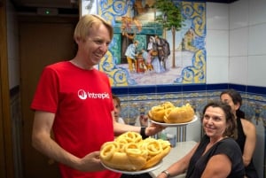 Madrid: Local Tapas, Drinks, and Hidden Gems Walking Tour