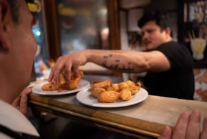 Madrid: Local Tapas, Drinks, and Hidden Gems Walking Tour
