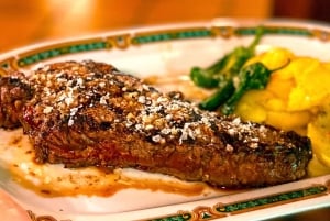 Madrid: Los Porches Flamenco Show with Tapas and Wine Ticket