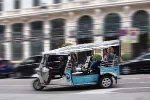 Madrid: Make your own 60 minutes tuk tuk tour