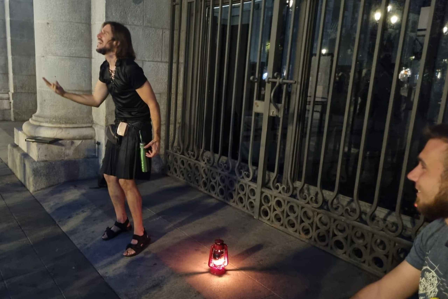 Madrid: tour a piedi tra misteri, leggende e terrore