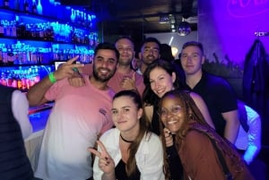 MADRID: NOCHE MADRILEÑA (PUB CRAWL Free shots 3BARS+1 CLUB)