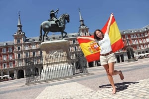 Madrid: Old Town Highlights Private Walking Tour