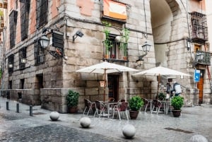 Madrid: Old Town Highlights Private Walking Tour