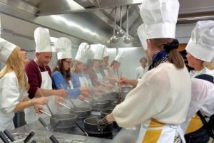 Madrid: faz paella, sangria e churros