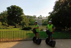Madrid: Palaces and Statues Segway Tour in Retiro Park