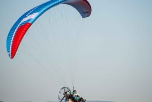 マドリード：パイロットと装備をご用意したパラモーター飛行体験
