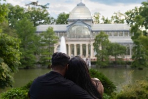 Madrid: Professional photoshoot in the Retiro park