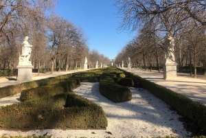 Madrid: Retiro-puisto ja Prado Avenue.