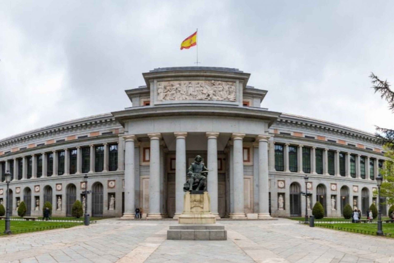 Madrid: Prado Museum Private Guided Tour with Tickets