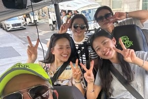 Madrid: Premium Private Tuk Tuk, Pickup, Monuments, Photos, and Museum