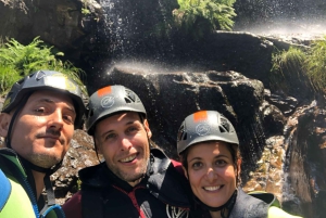 Madrid: Private Canyoning Adventure Tour with Transport