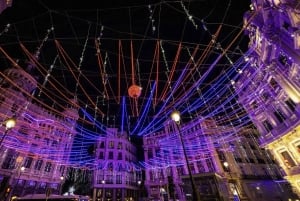 Madrid: Privat tur med julelys i tuk-tuk til rytmen av julesanger