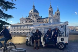 'Näe Madrid eri tavalla: ensiluokkainen yksityinen tuk tuk -ajelu'
