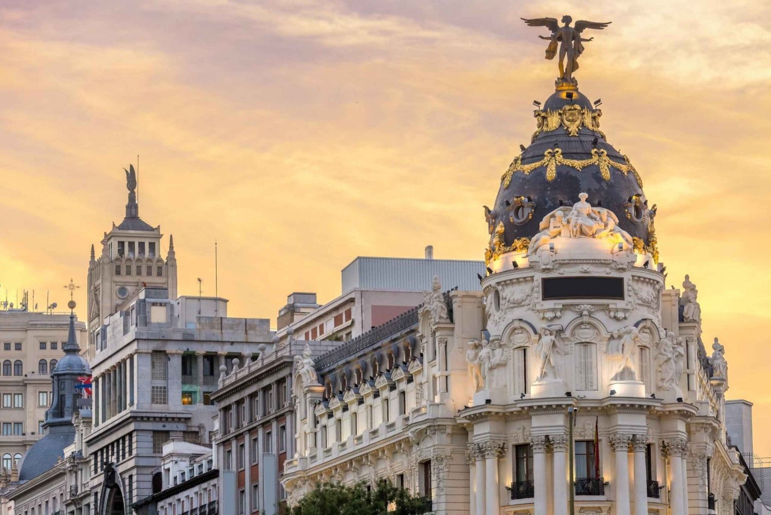 Madrid: Private Exclusive History Tour with a Local Expert