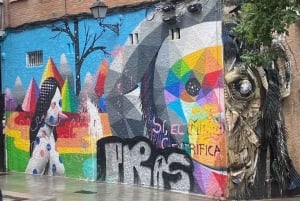 Madrid: Segway-kierros 2h: Yksityinen Grafitis/Street Art Segway Tour 2h