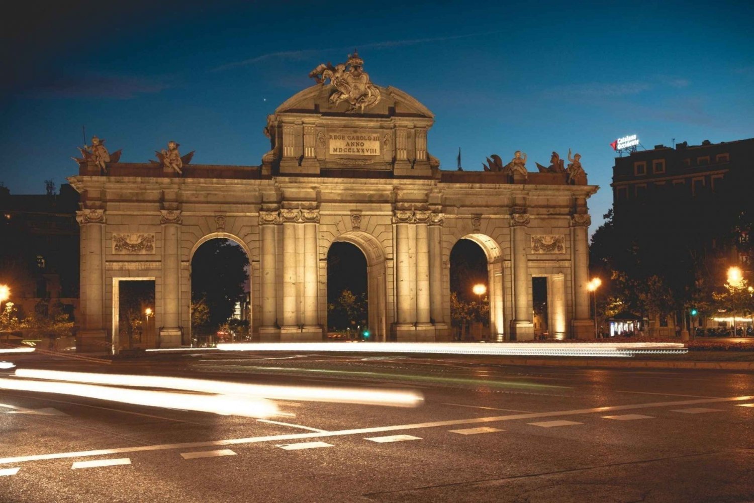 Madrid: Private Guided Night Tour by Car