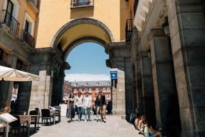 Madrid Private Guided Tour: Explore Old Town with an Expert