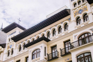 Madrid: Private Highlights Walking Tour with Rooftop Stop