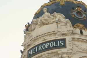 Madrid: Private Highlights Walking Tour with Rooftop Stop