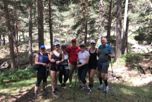 Madrid: Tour privato a piedi nel PN La Pedriza con trasporto