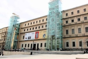 Madrid: tour privato del Prado e del Reina Sofía con drink in terrazza
