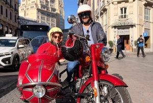 Madrid: Tapaksia ja juomia sisältävä yksityinen sivuvaunukierros.