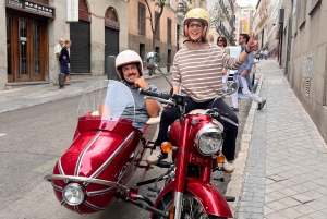 Madrid: Tapaksia ja juomia sisältävä yksityinen sivuvaunukierros.