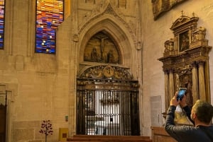 Madrid: Private Tour Cuenca and its Hanging Houses