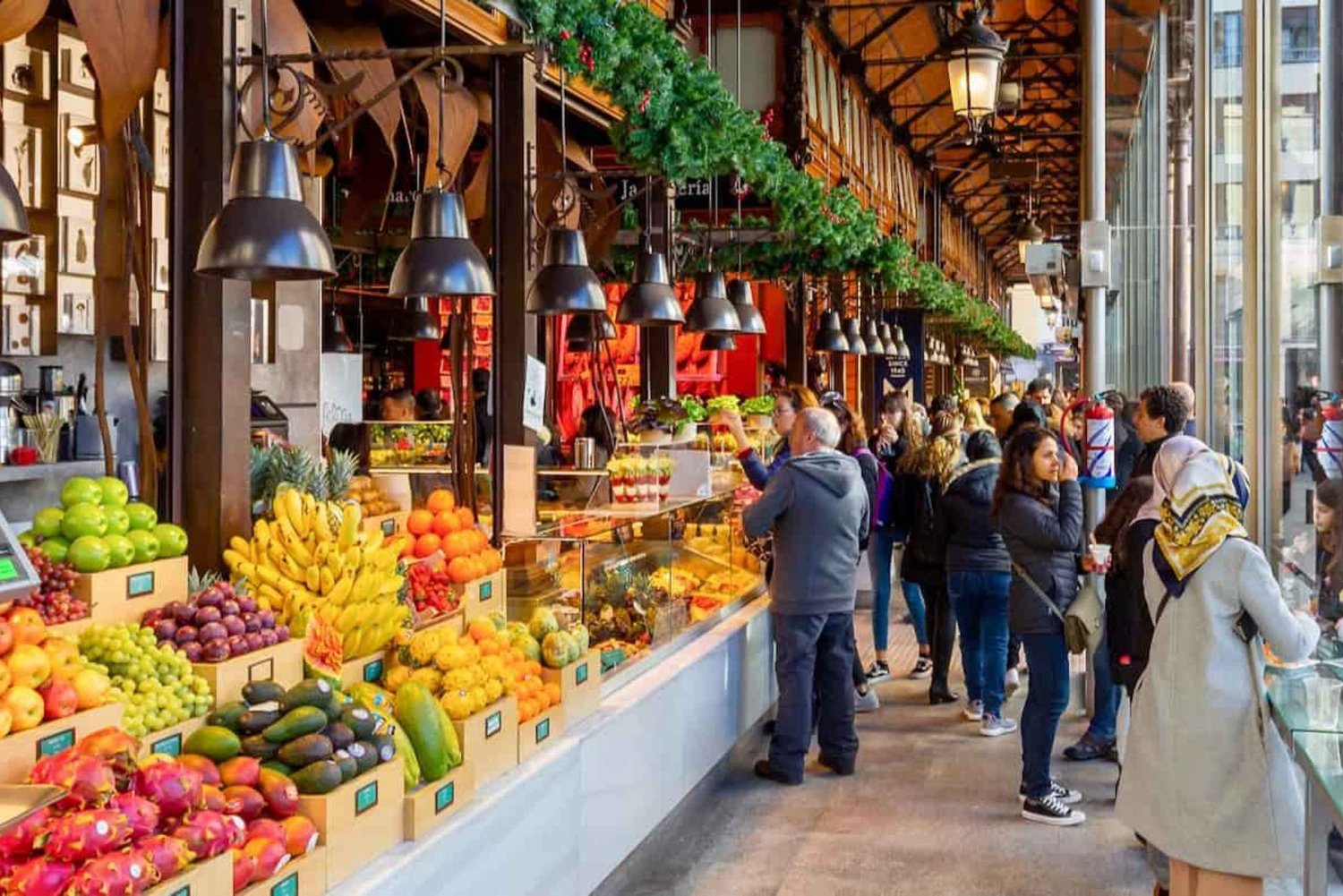 Madrid: Private Tour with Bernabéu and Tapas Tasting