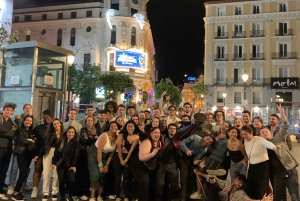 マドリード：パブクロール | 無料のショット & 無料のクラブ入場