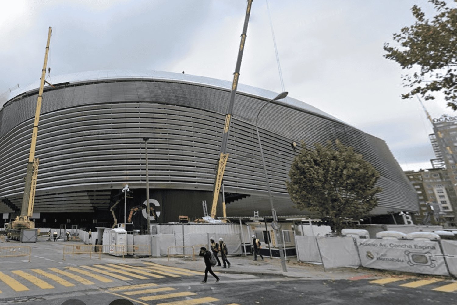 Madrid: Bernabeu Stadium and Museum Tour + Tapas