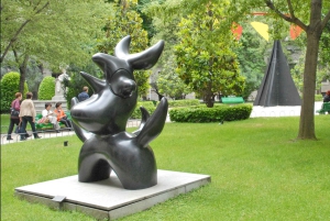 Madrid: Reina Sofia Museum Private Tour with Skip-the-Line